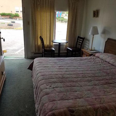 La Fon Motel 马尼温泉 外观 照片