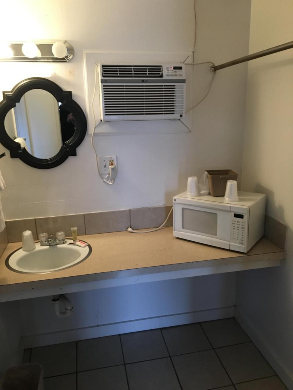 La Fon Motel 马尼温泉 外观 照片